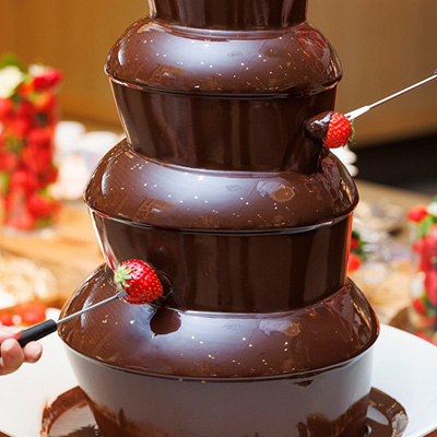 チョコレートファウンテンは毎年大人気